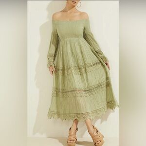 Guess Women’s Sage Green over the shoulder Amberlee dress